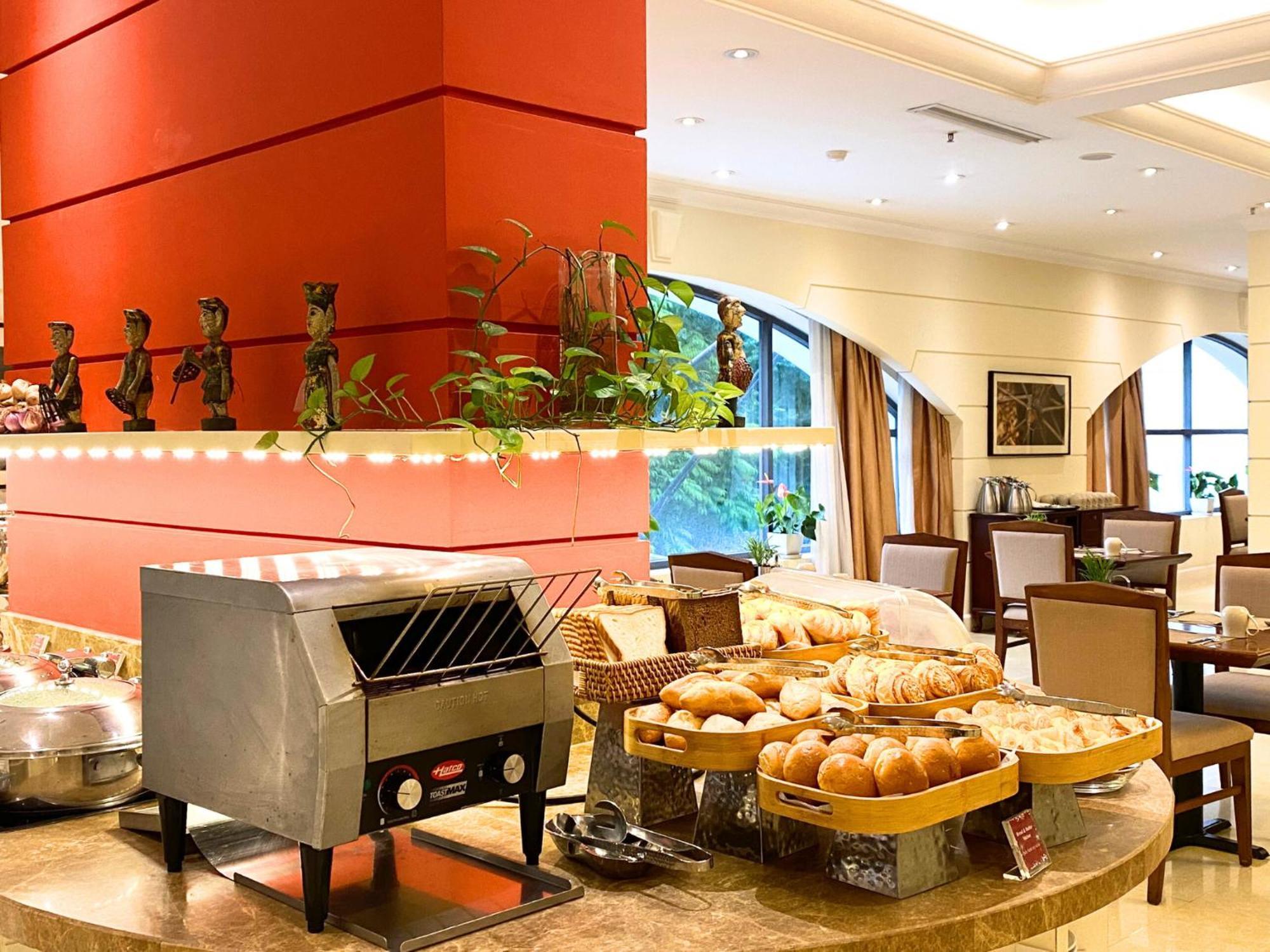 Hilton Garden Inn Hanoi Dış mekan fotoğraf