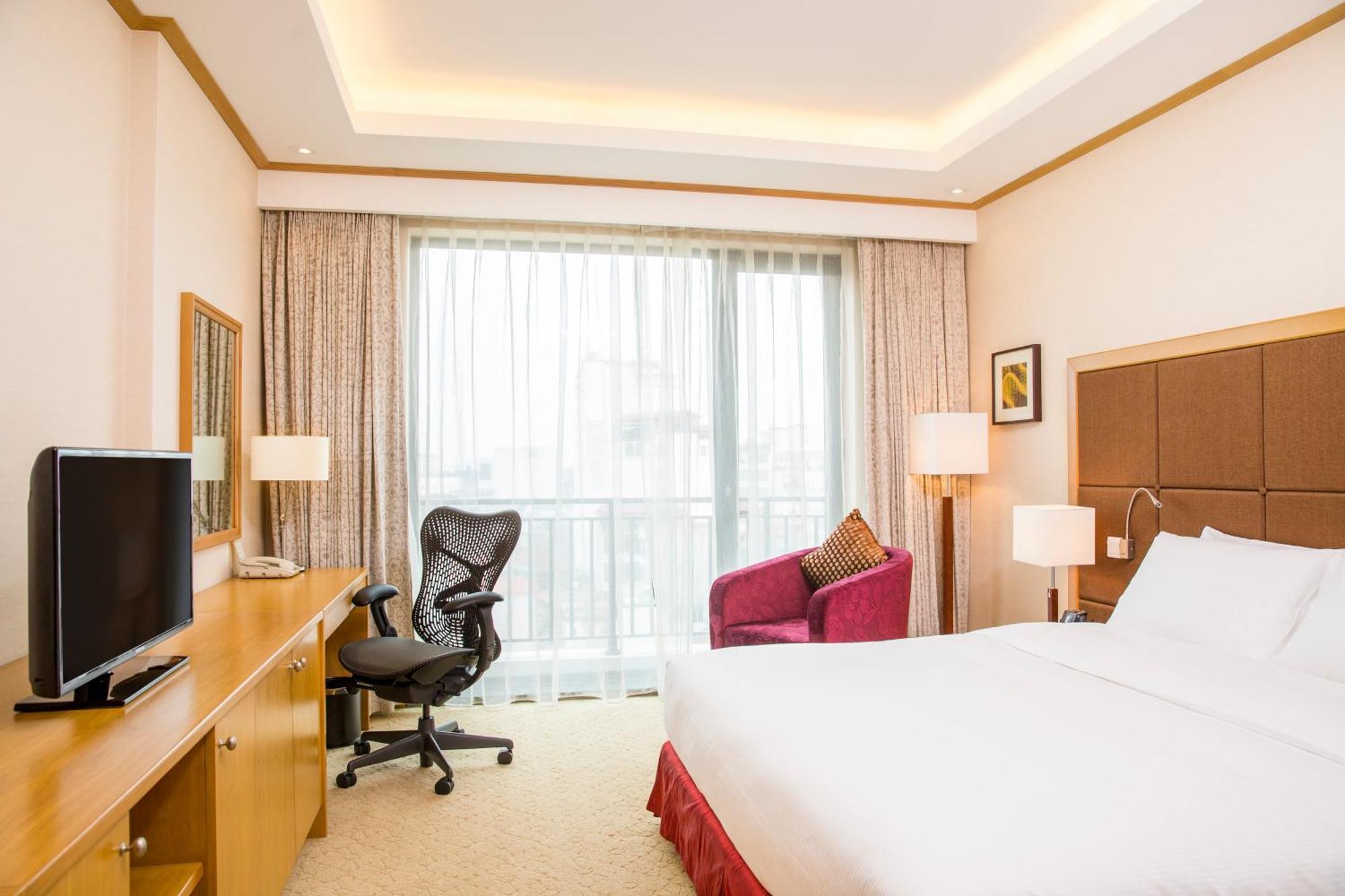 Hilton Garden Inn Hanoi Dış mekan fotoğraf