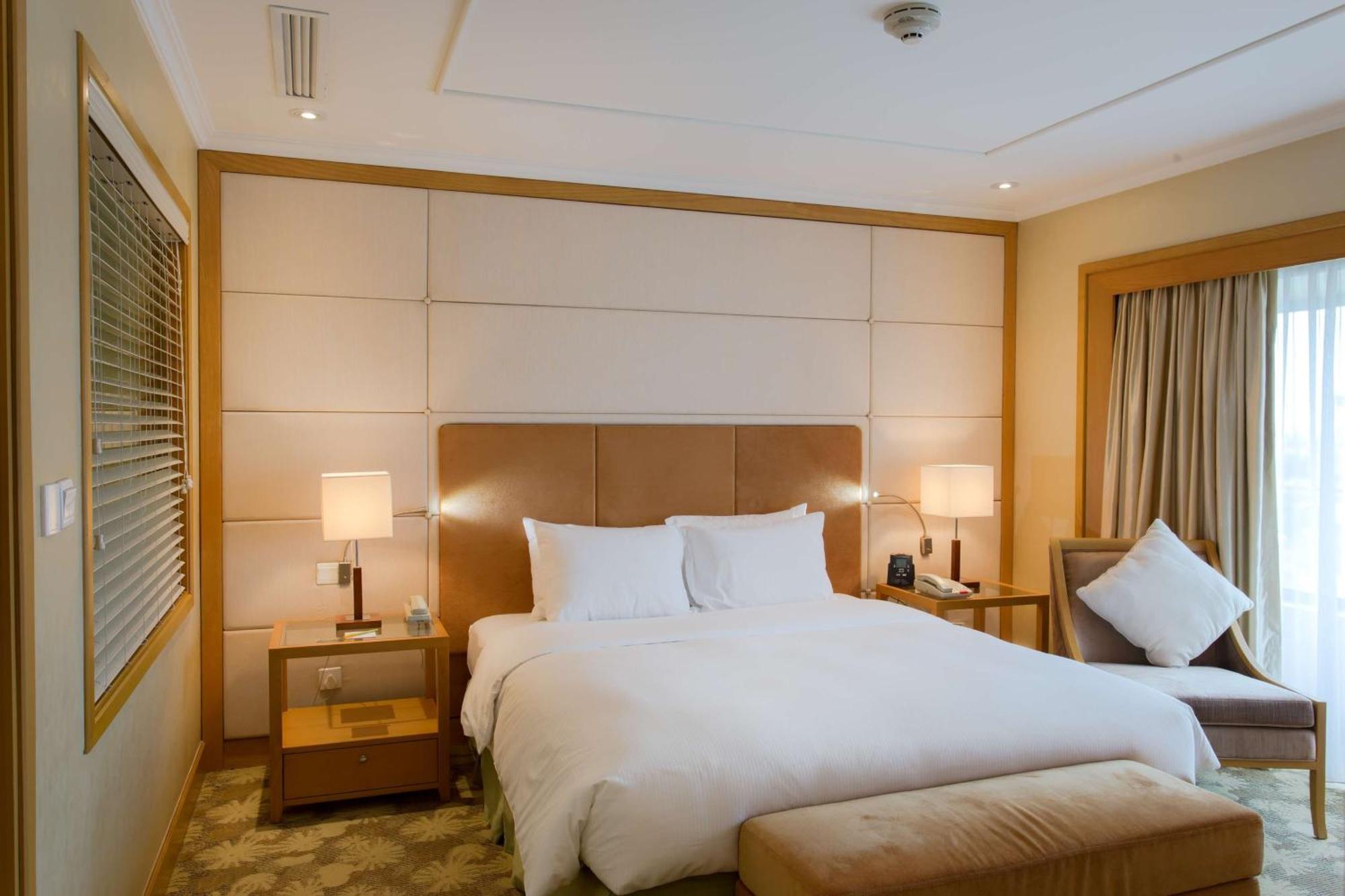 Hilton Garden Inn Hanoi Dış mekan fotoğraf