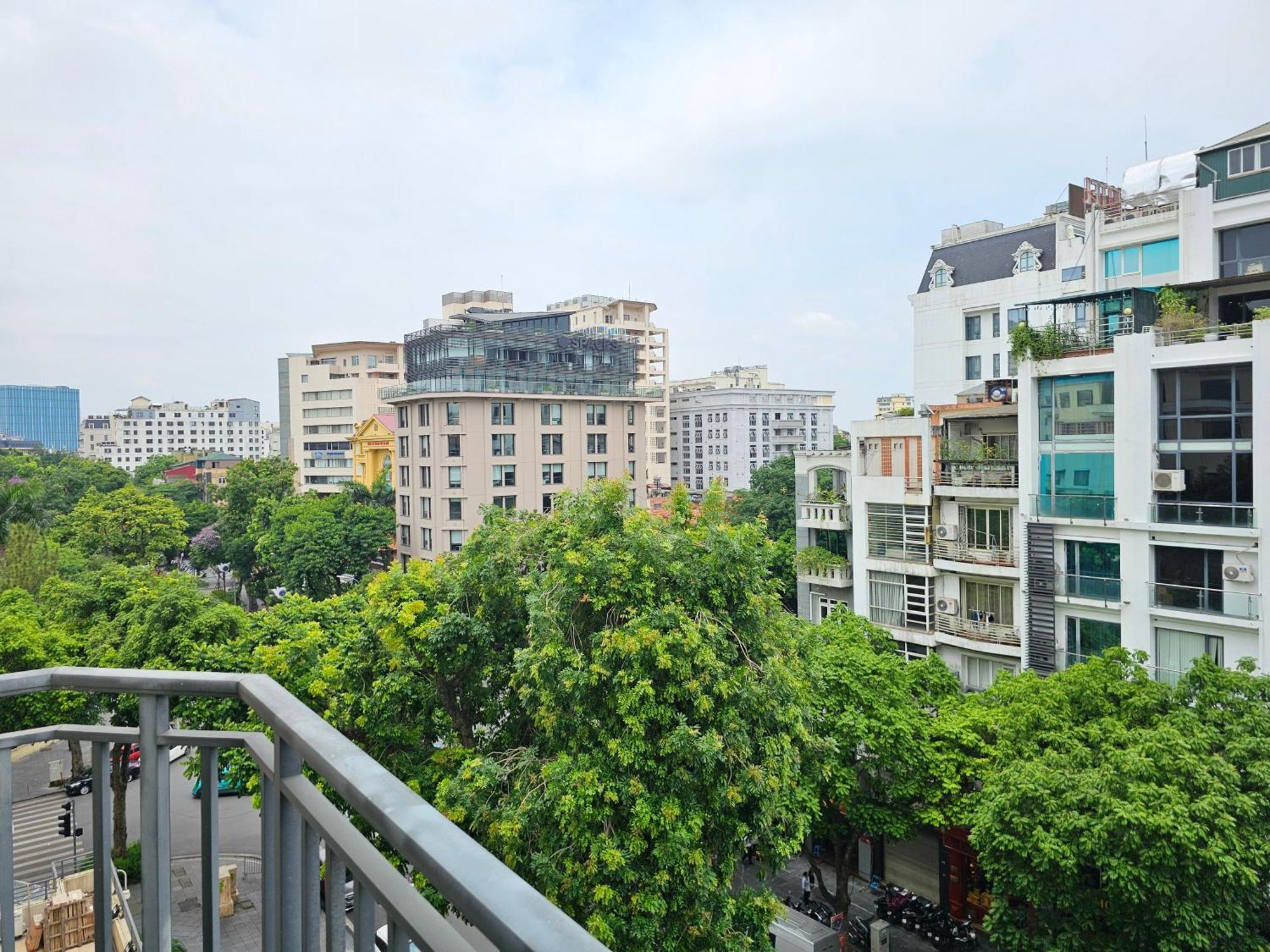 Hilton Garden Inn Hanoi Dış mekan fotoğraf